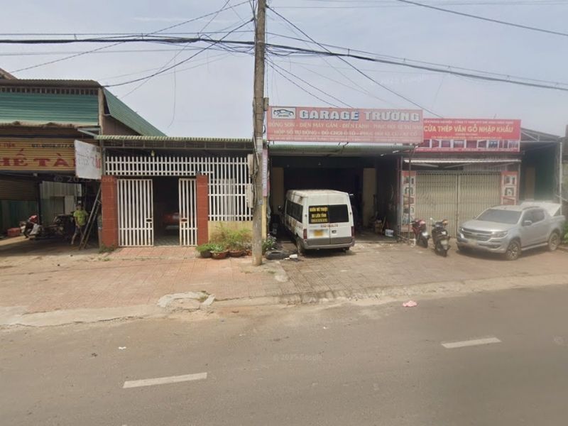Garage ô tô Trường